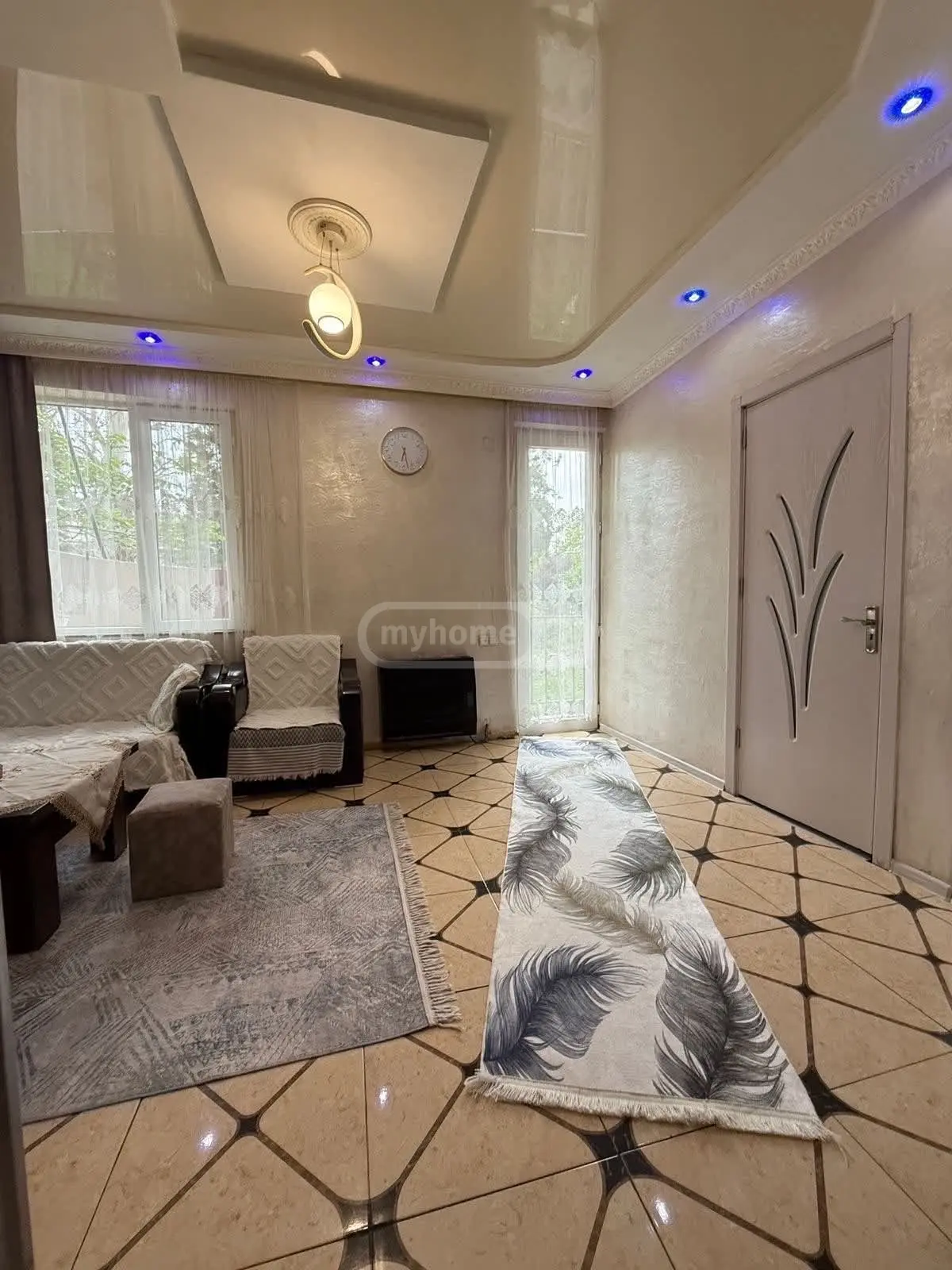 For Sale 3 Room Apartment view 3
