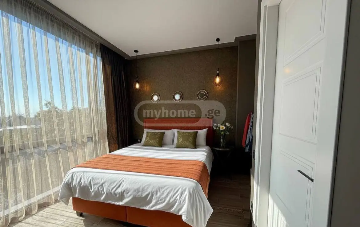 For Sale 4 Room Private House view 2