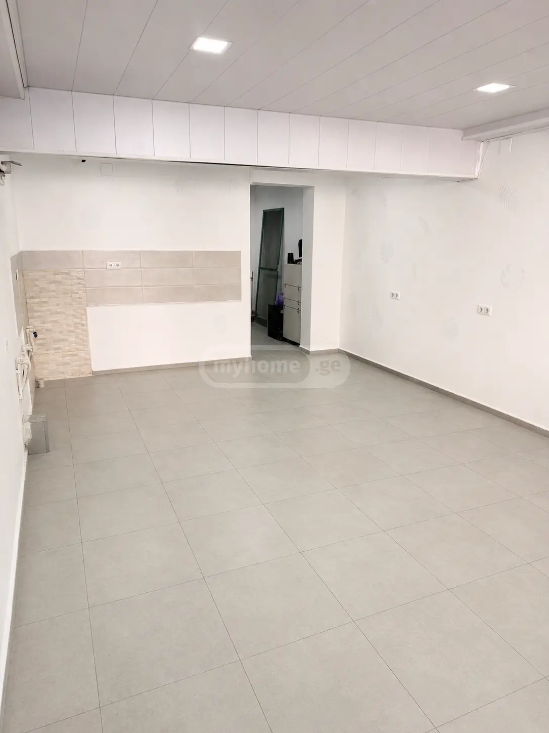 For Sale Universaluri Commercial Space Nadzaladevshi, 1 of 10