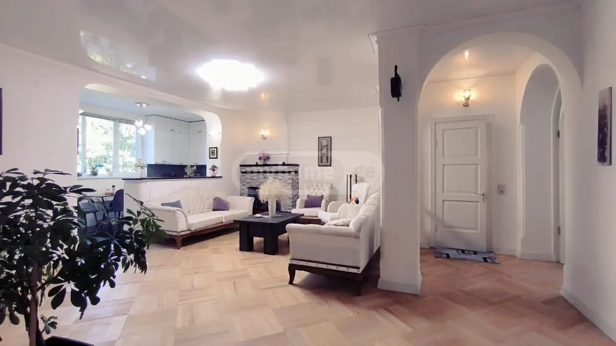 5 Room Flat For Sale view 13