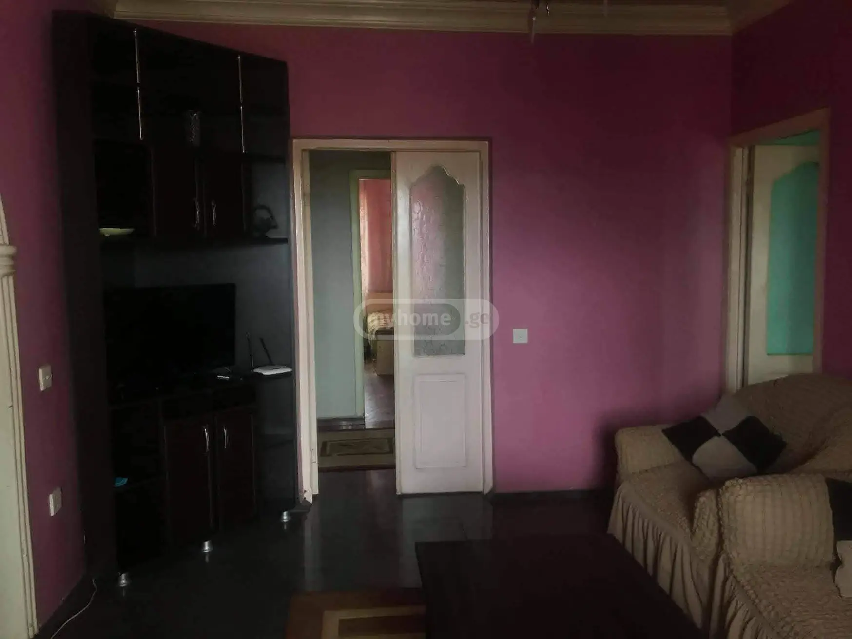 Продажа 4-комната Квартира view 3