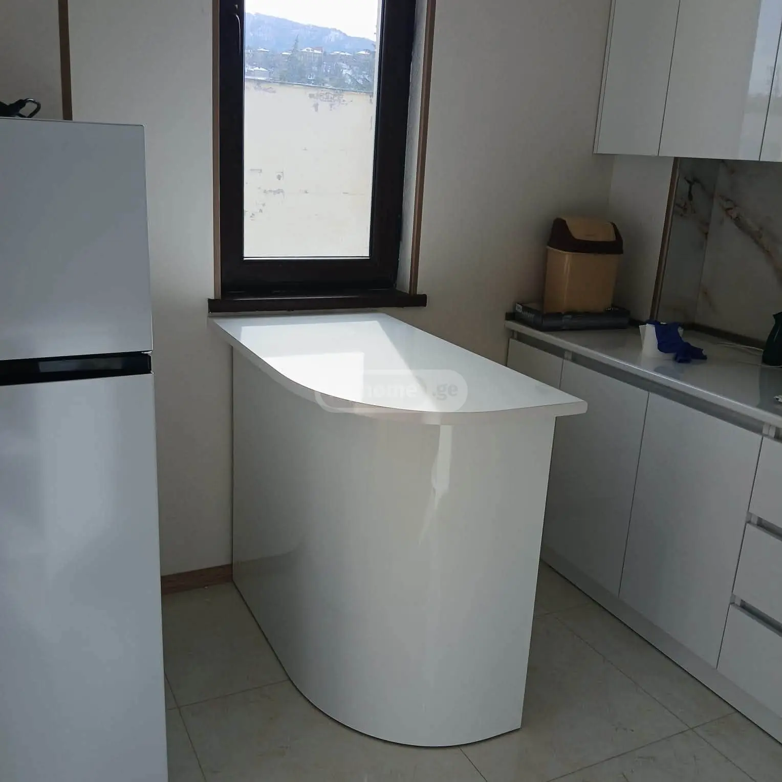 For Rent 3 Room Apartment Telavshi view 4
