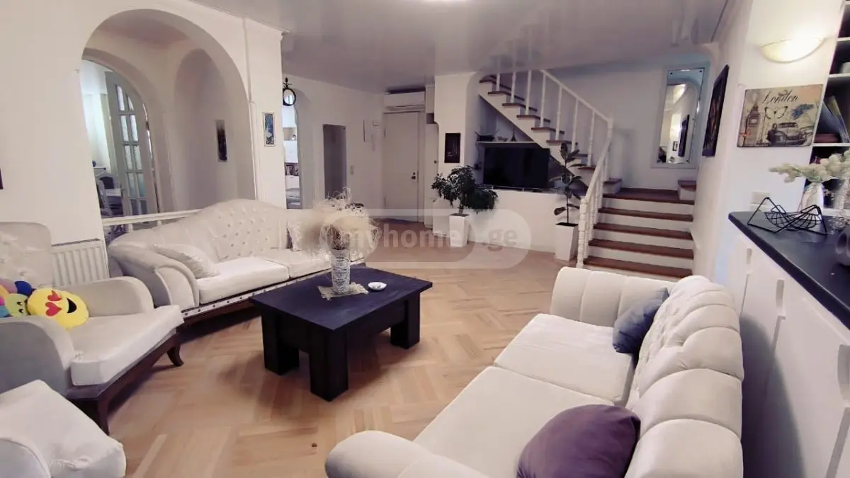 5 Room Flat For Sale view 14