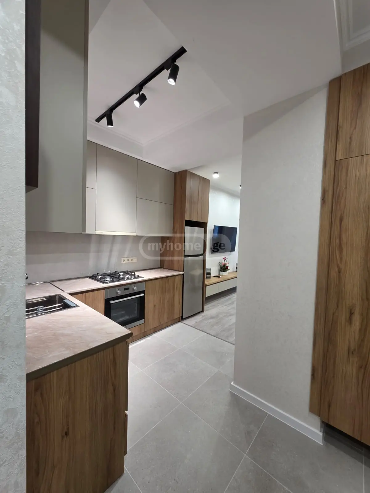 For Sale 2 Room Apartment, 4 of 12