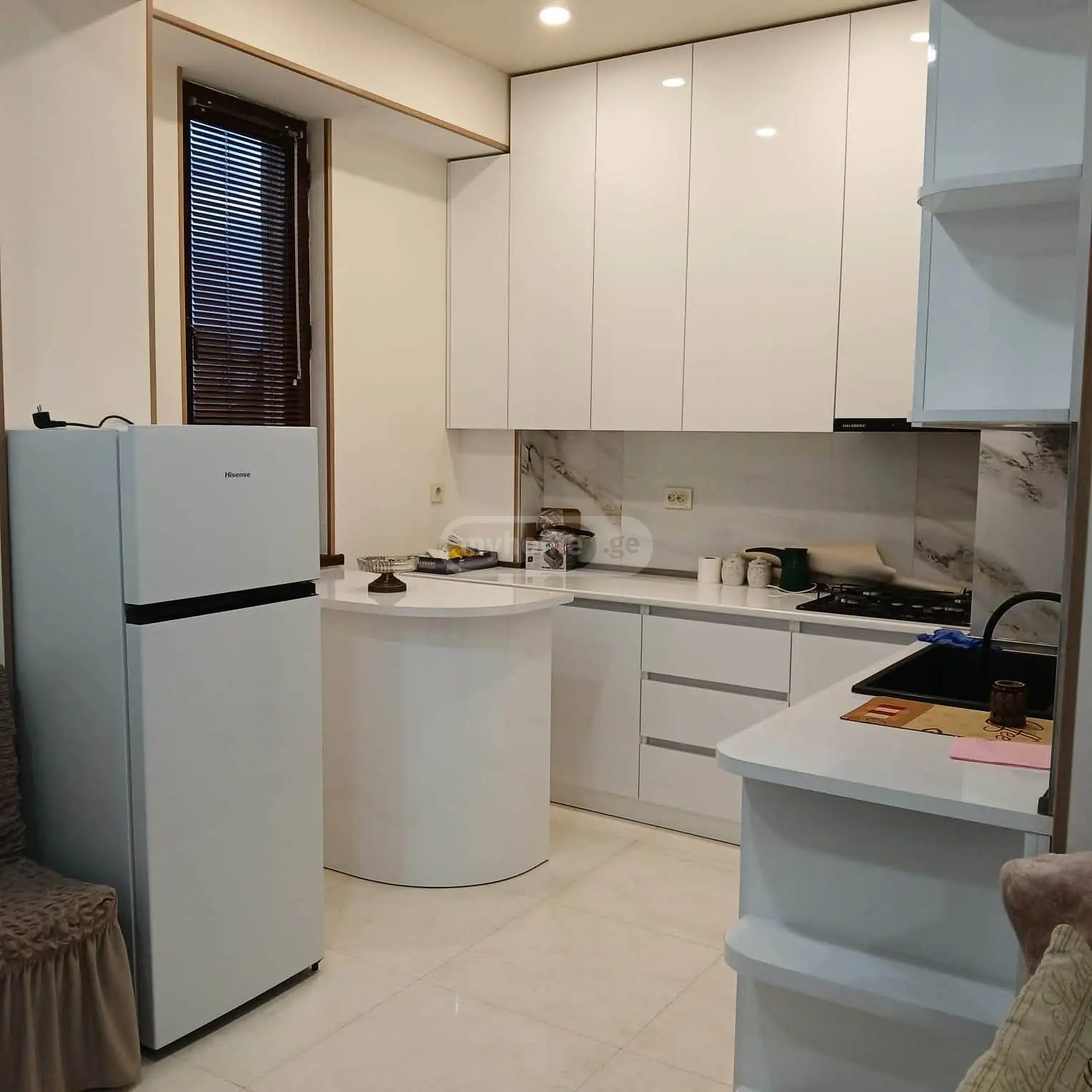 For Rent 3 Room Apartment Telavshi view 2