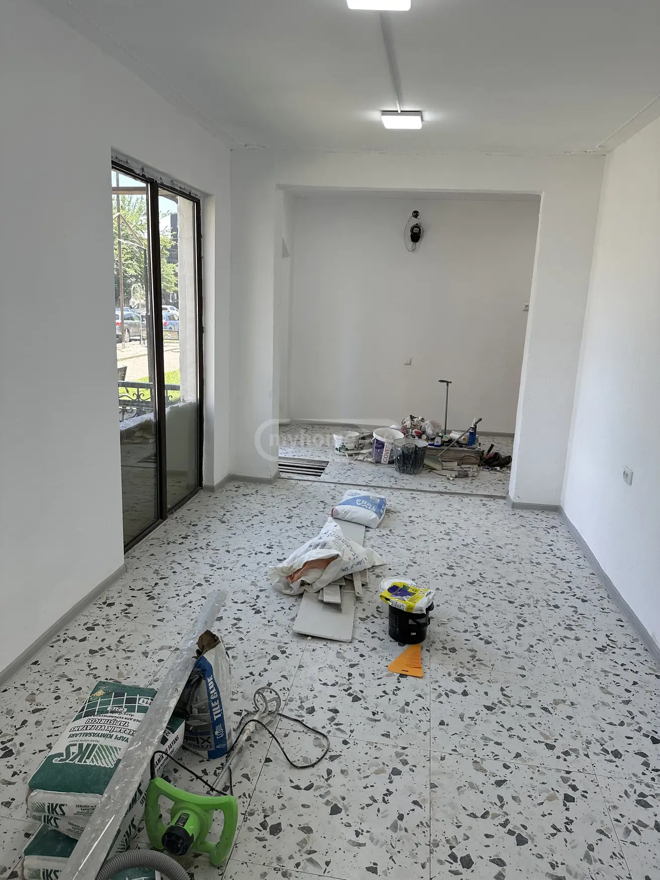 For Sale 2 Room Apartment Kutaisshi view 4
