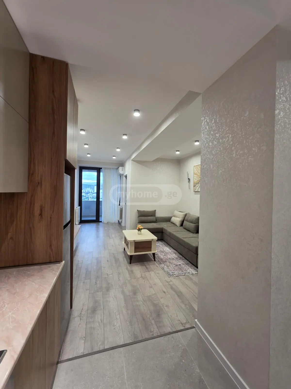 For Sale 2 Room Apartment, 3 of 12