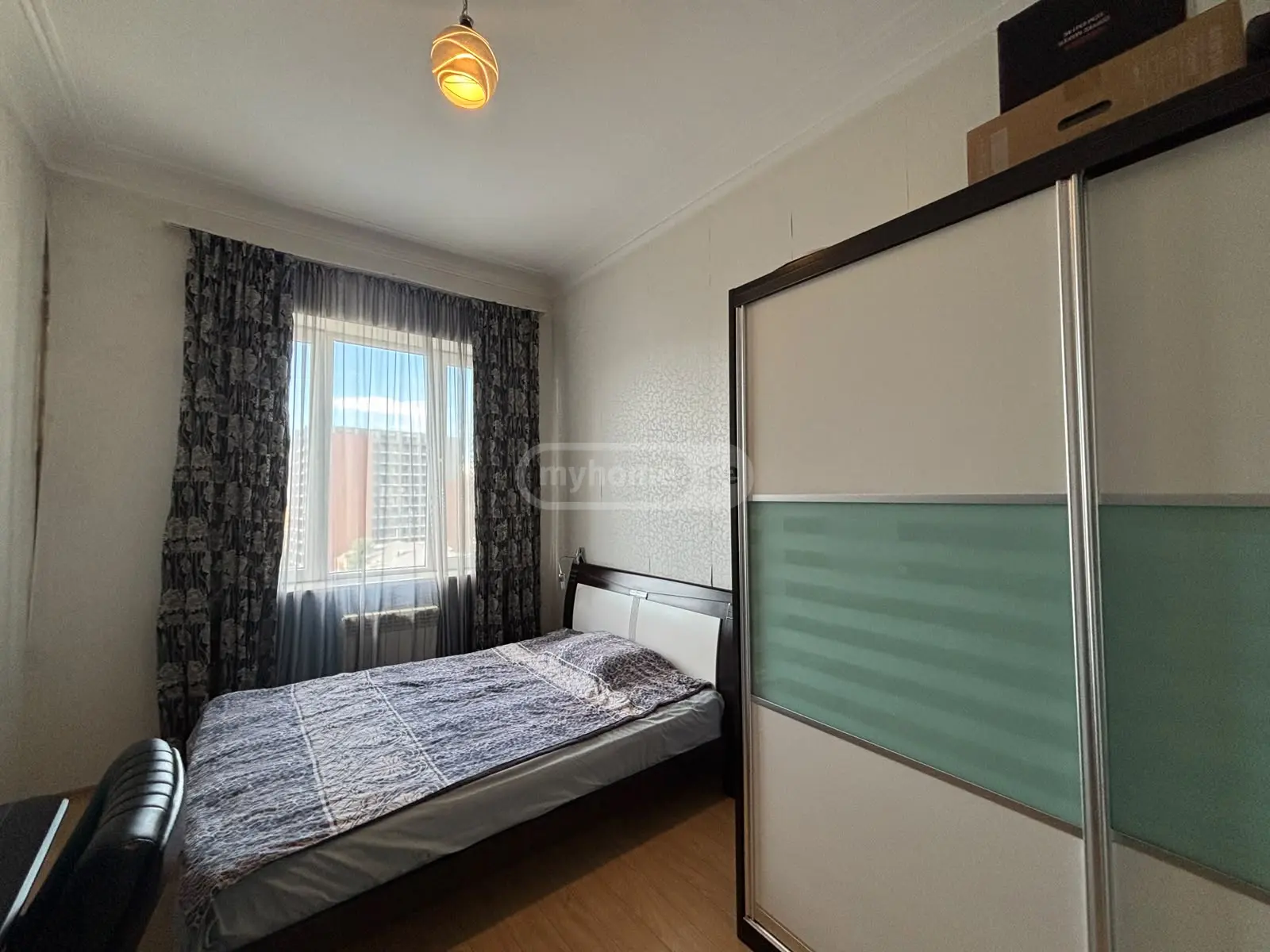 For Sale 5 Room Apartment, 4 of 12