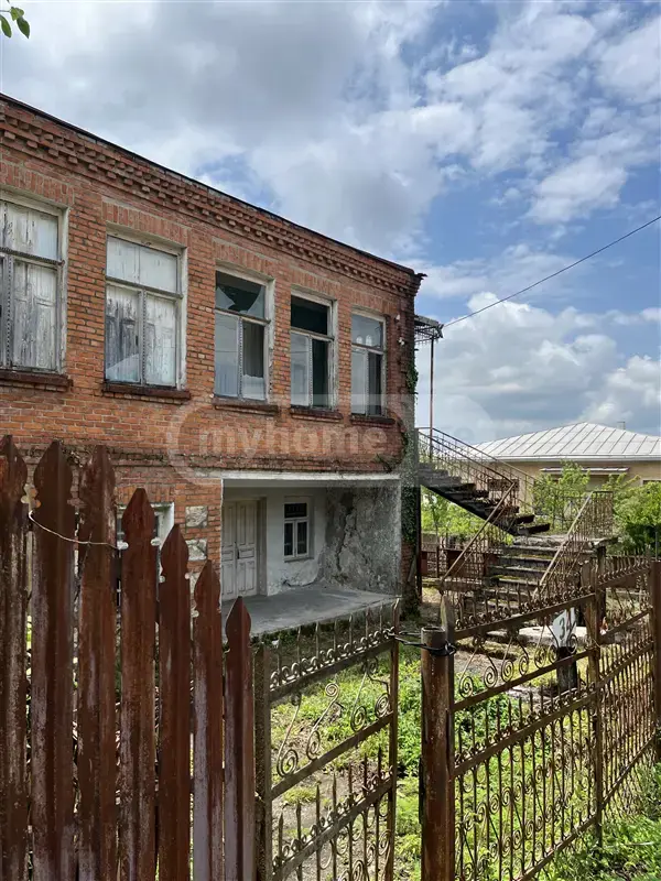 For Sale 9 Room Private House Senakshi view 2