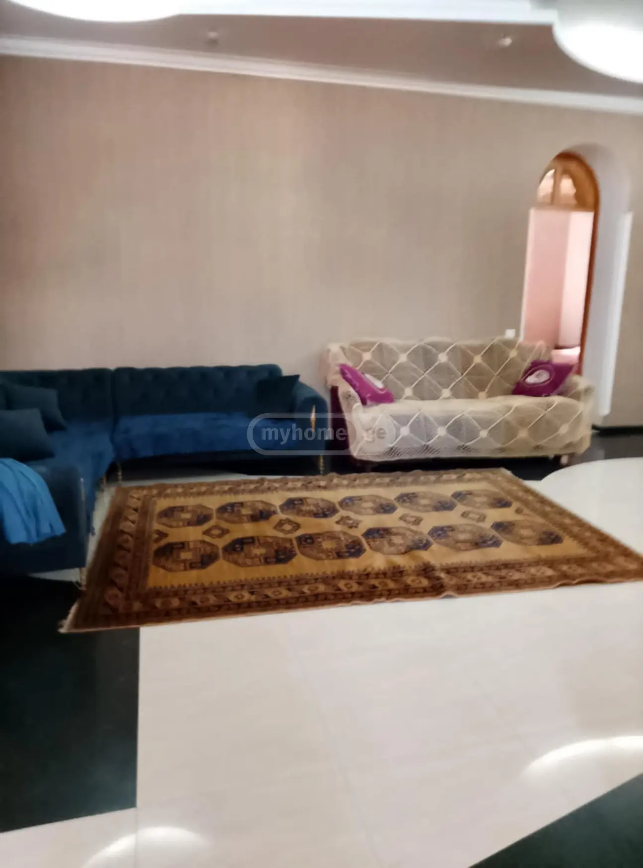 For Rent 5 Room Apartment Kutaisshi view 1