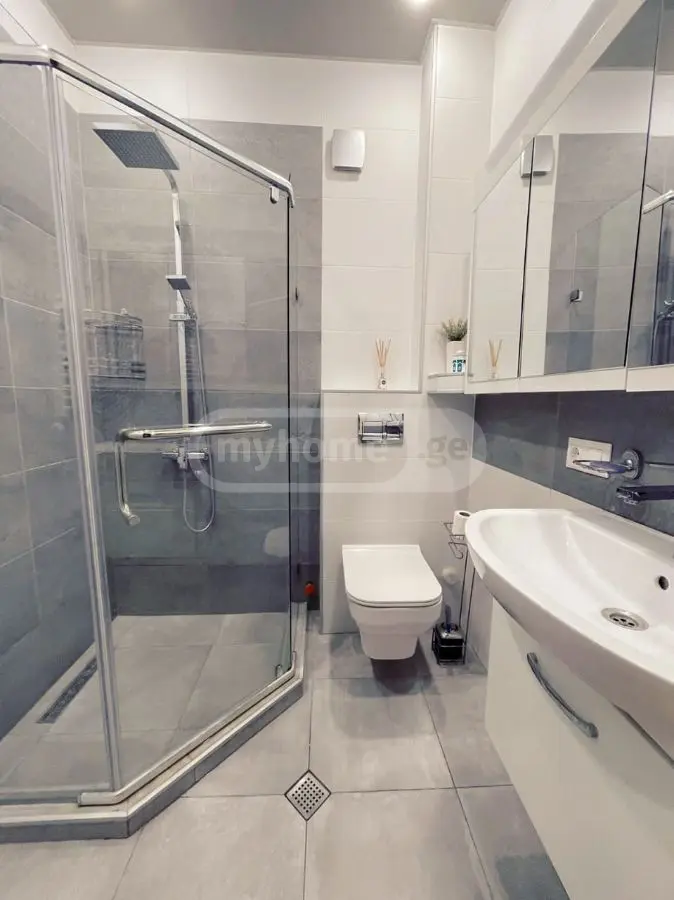 5 Room Flat For Sale view 15