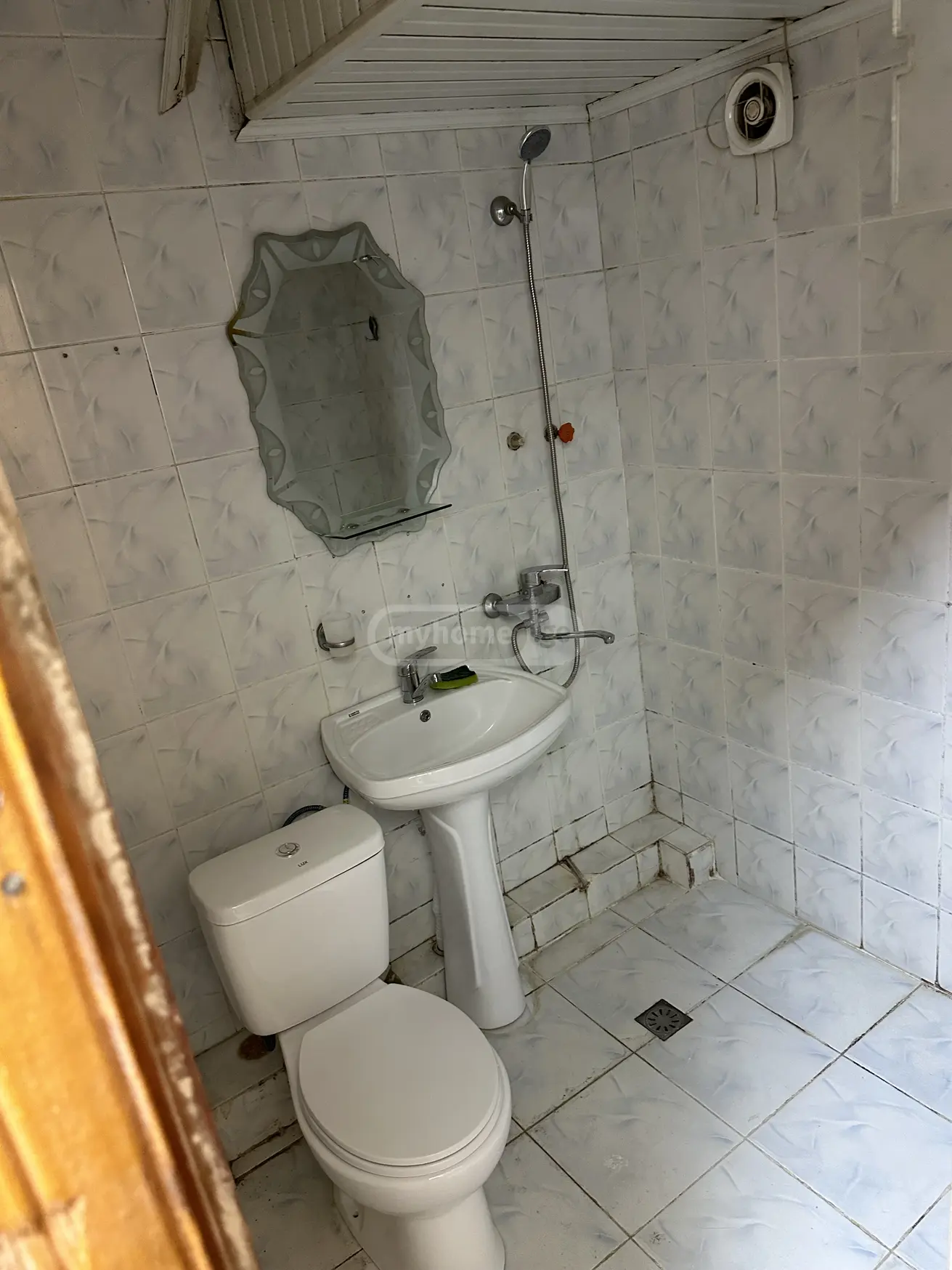 For Sale 2 Room Apartment Kutaisshi view 8