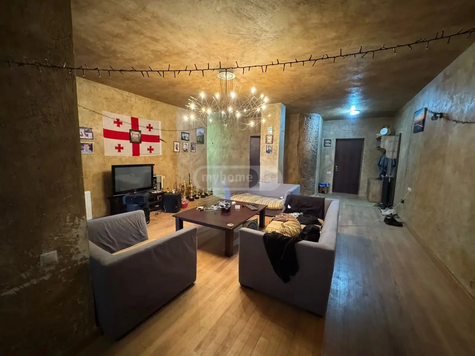 For Sale 4 Room Apartment, 7 of 12