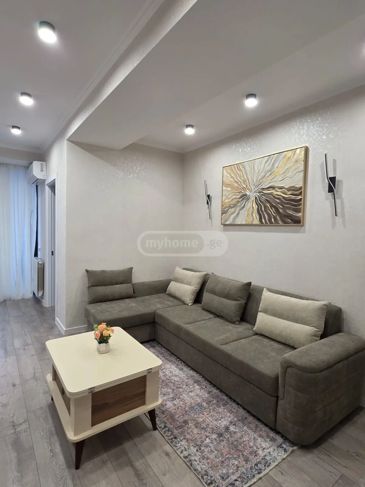 For Sale 2 Room Apartment, 7 of 12