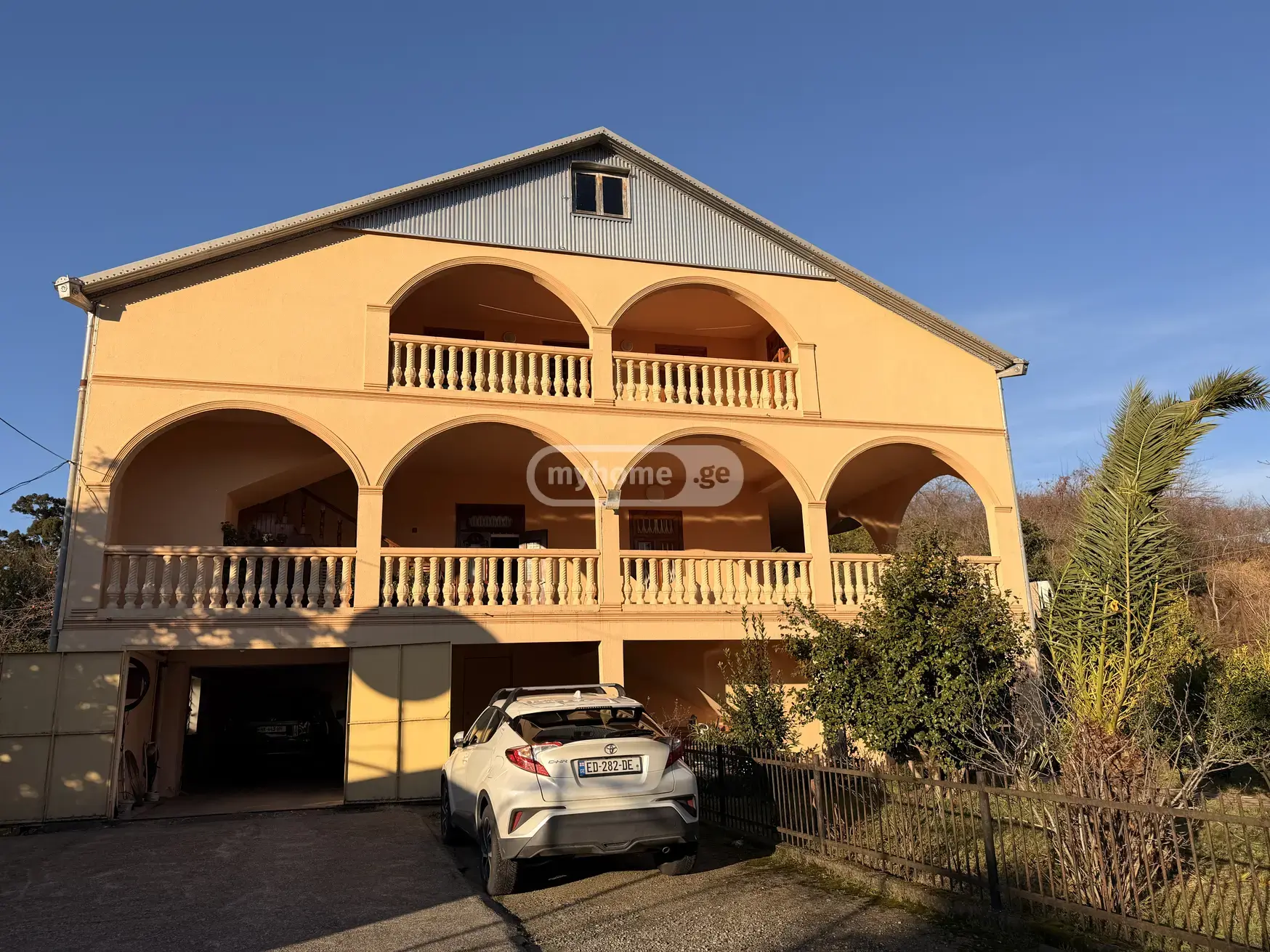 For Sale 9 Room Private House view 4