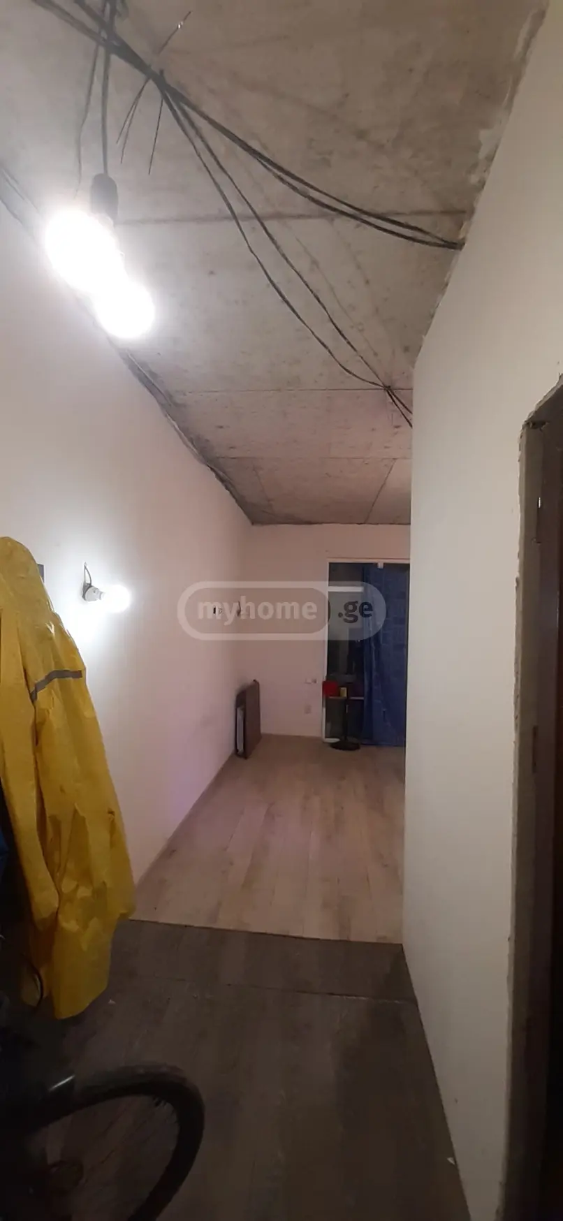For Sale 1 Room Apartment view 3