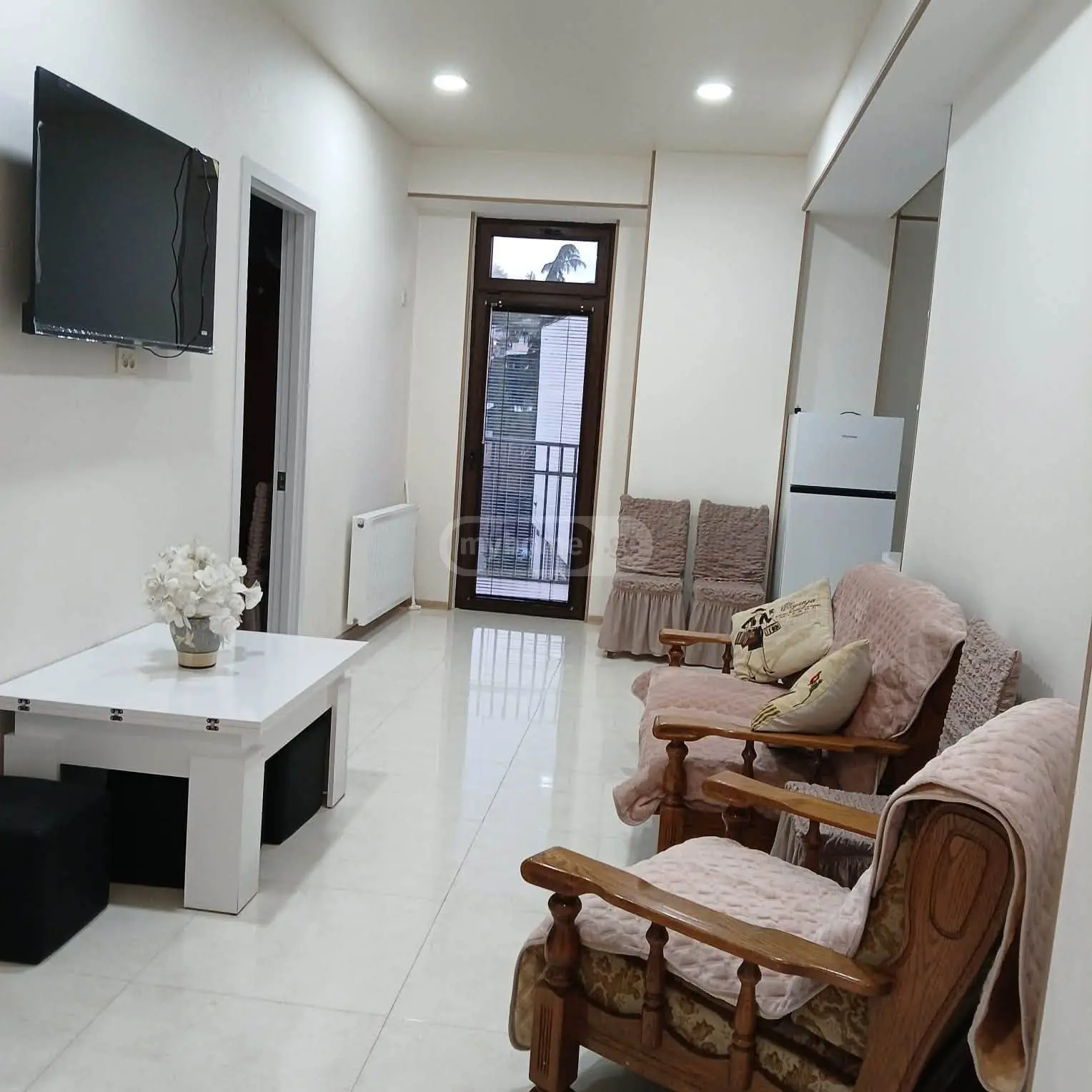 For Rent 3 Room Apartment Telavshi view 1
