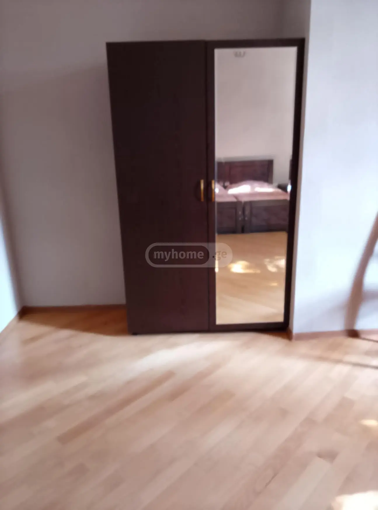 For Rent 5 Room Apartment Kutaisshi view 10