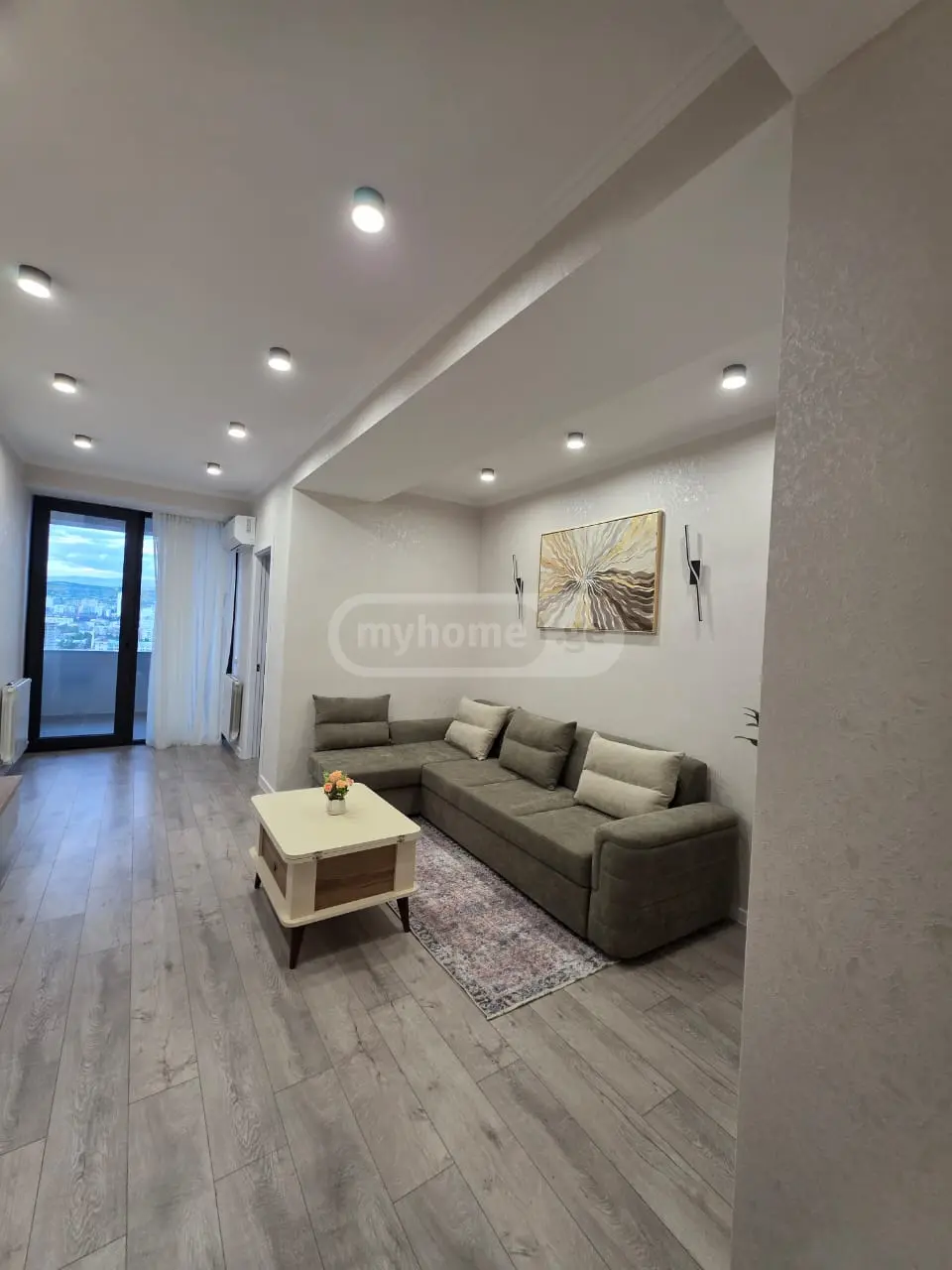 For Sale 2 Room Apartment, 1 of 12