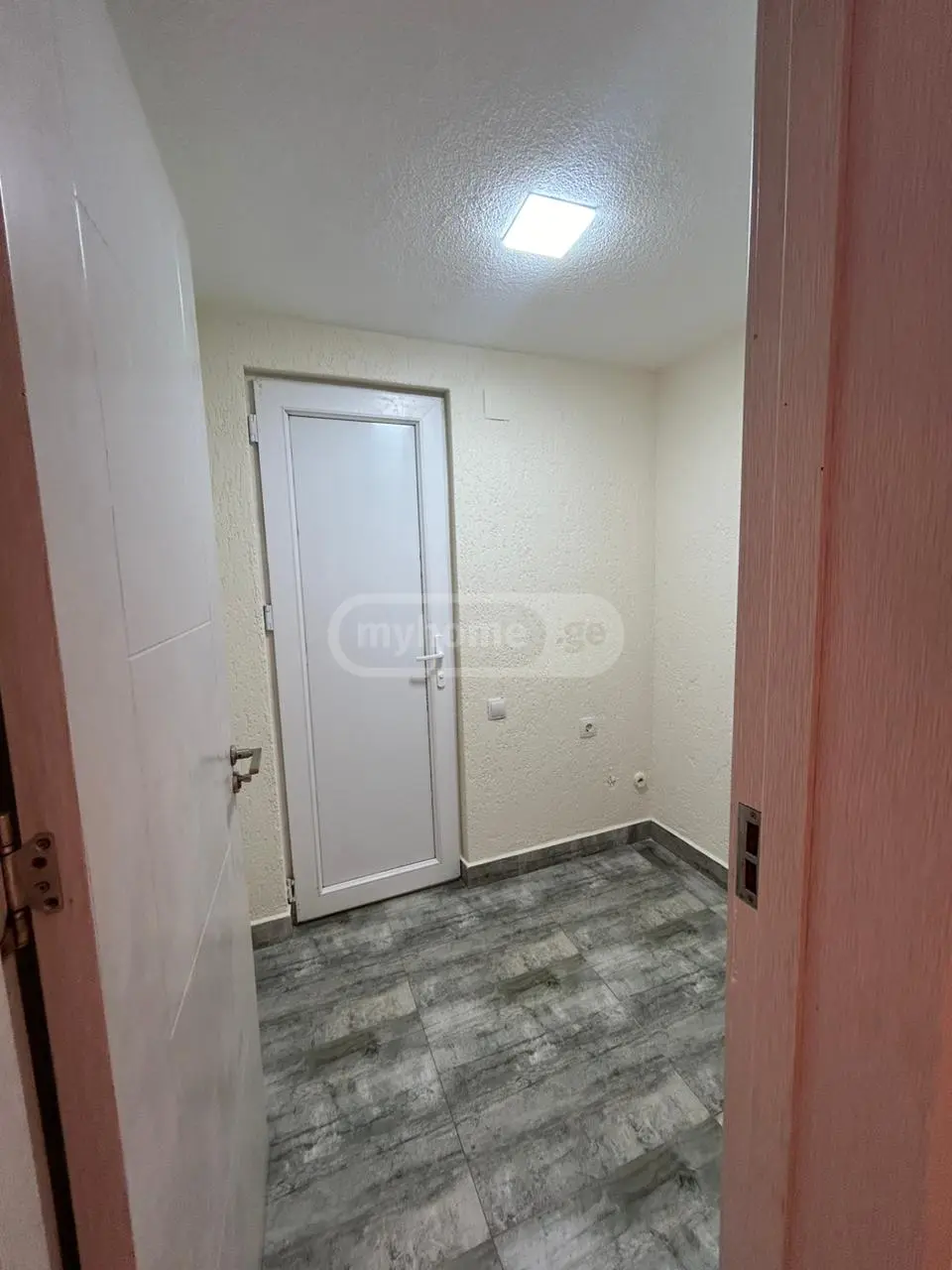 For Rent 2 Room Private House view 15