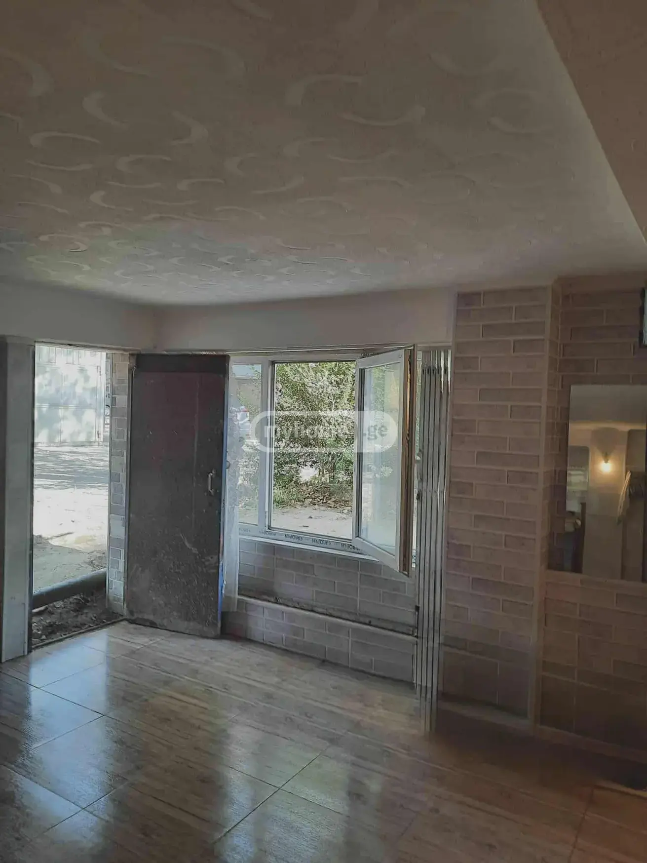 For Sale 3 Room Apartment Kutaisshi view 9