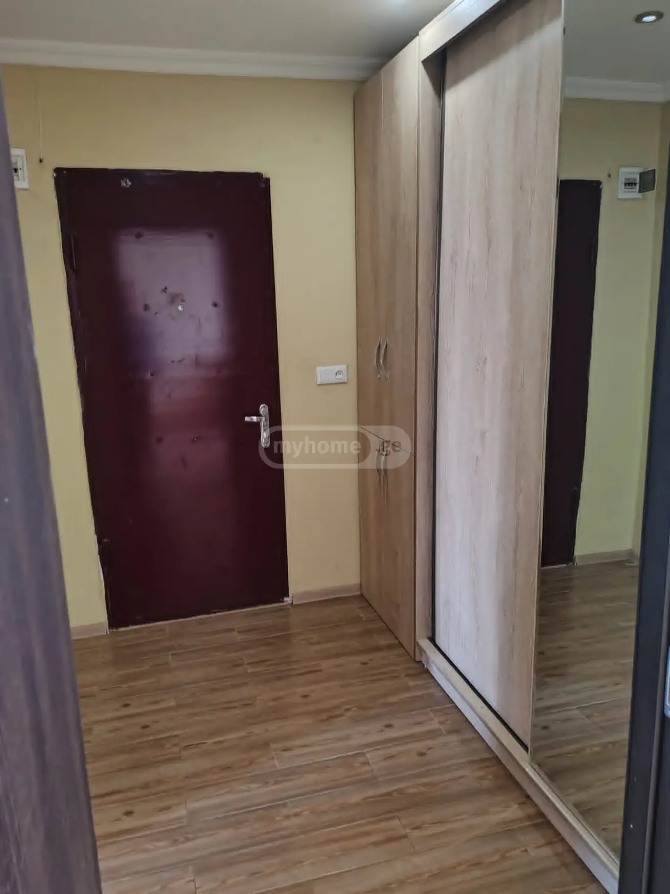 Аренда 3-комната Квартира в Kutaisshi view 1