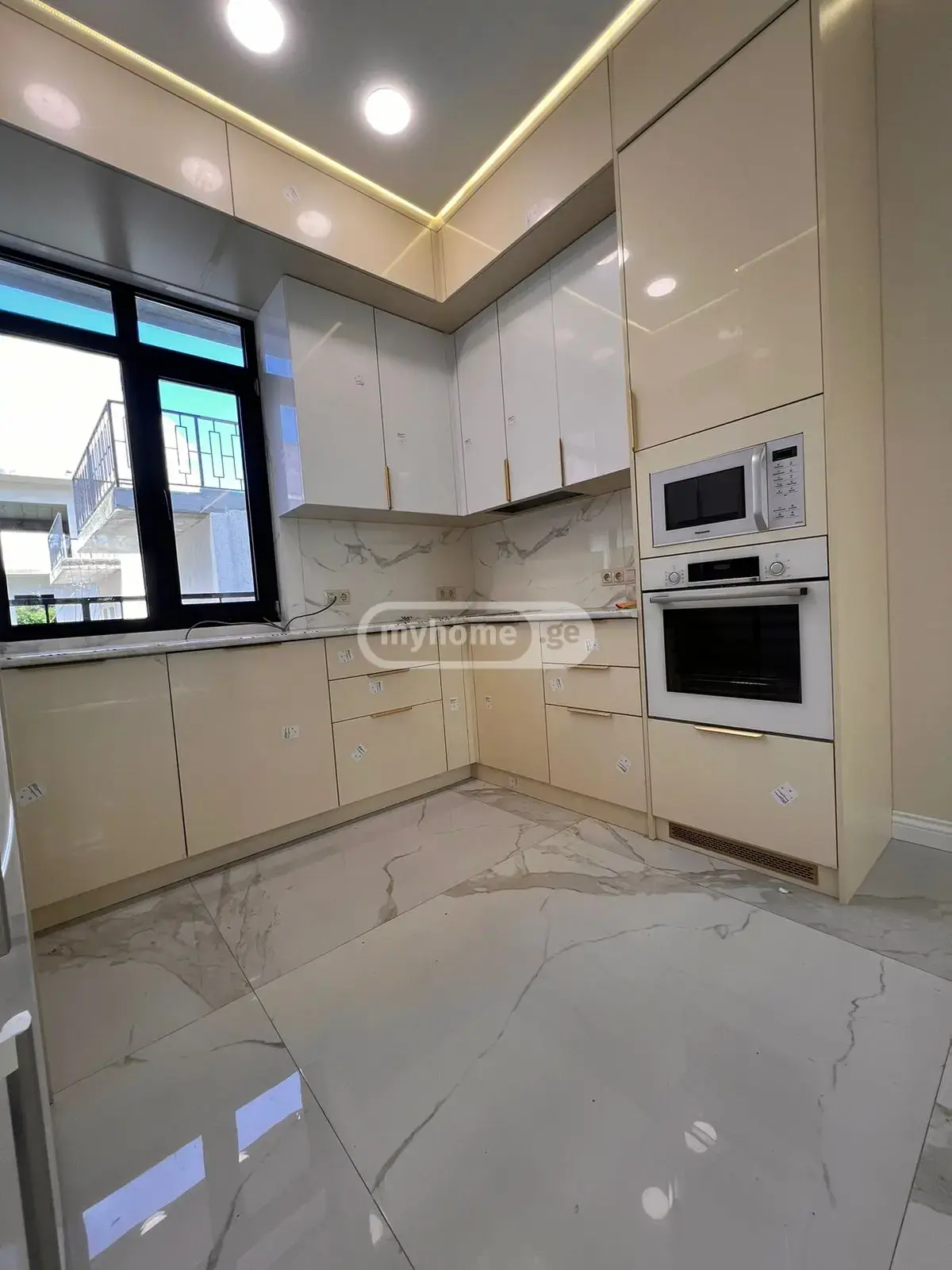 For Sale 5 Room Private House view 6