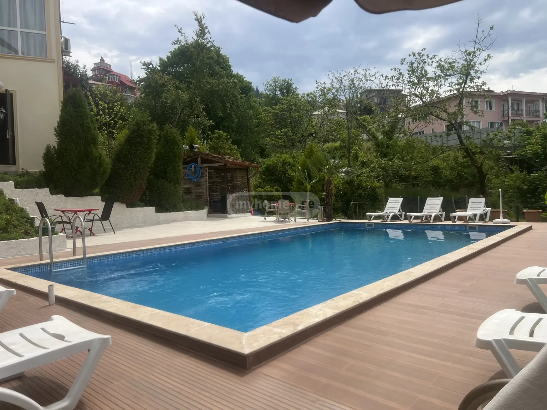 Daily Rent 10+ Room Sastumro In Batumi view 3
