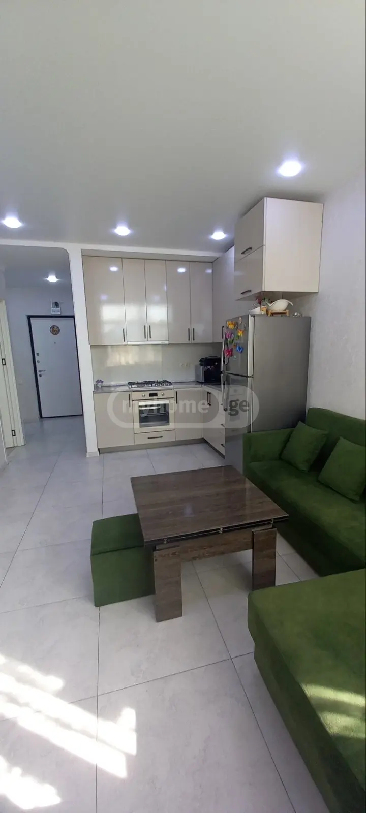 For Sale 3 Room Apartment view 1