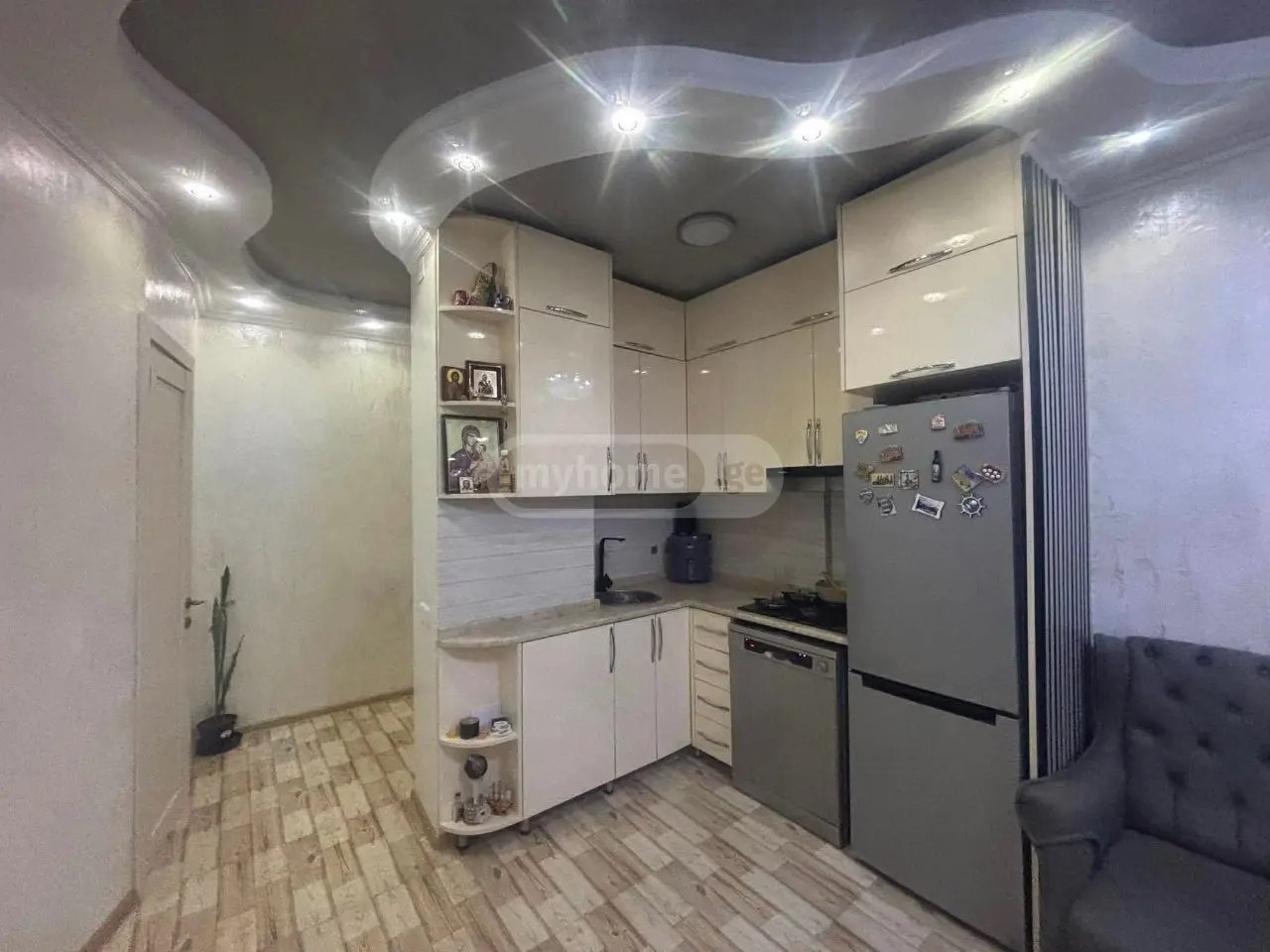 For Sale 3 Room Apartment view 5