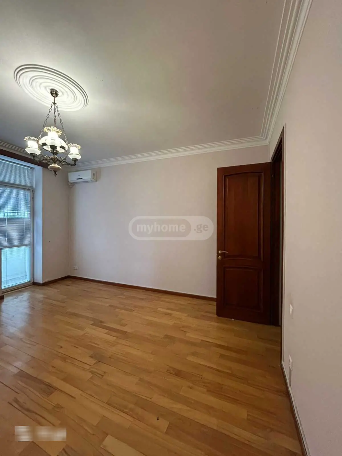 For Rent 4 Room Apartment Veraze, 10 of 12