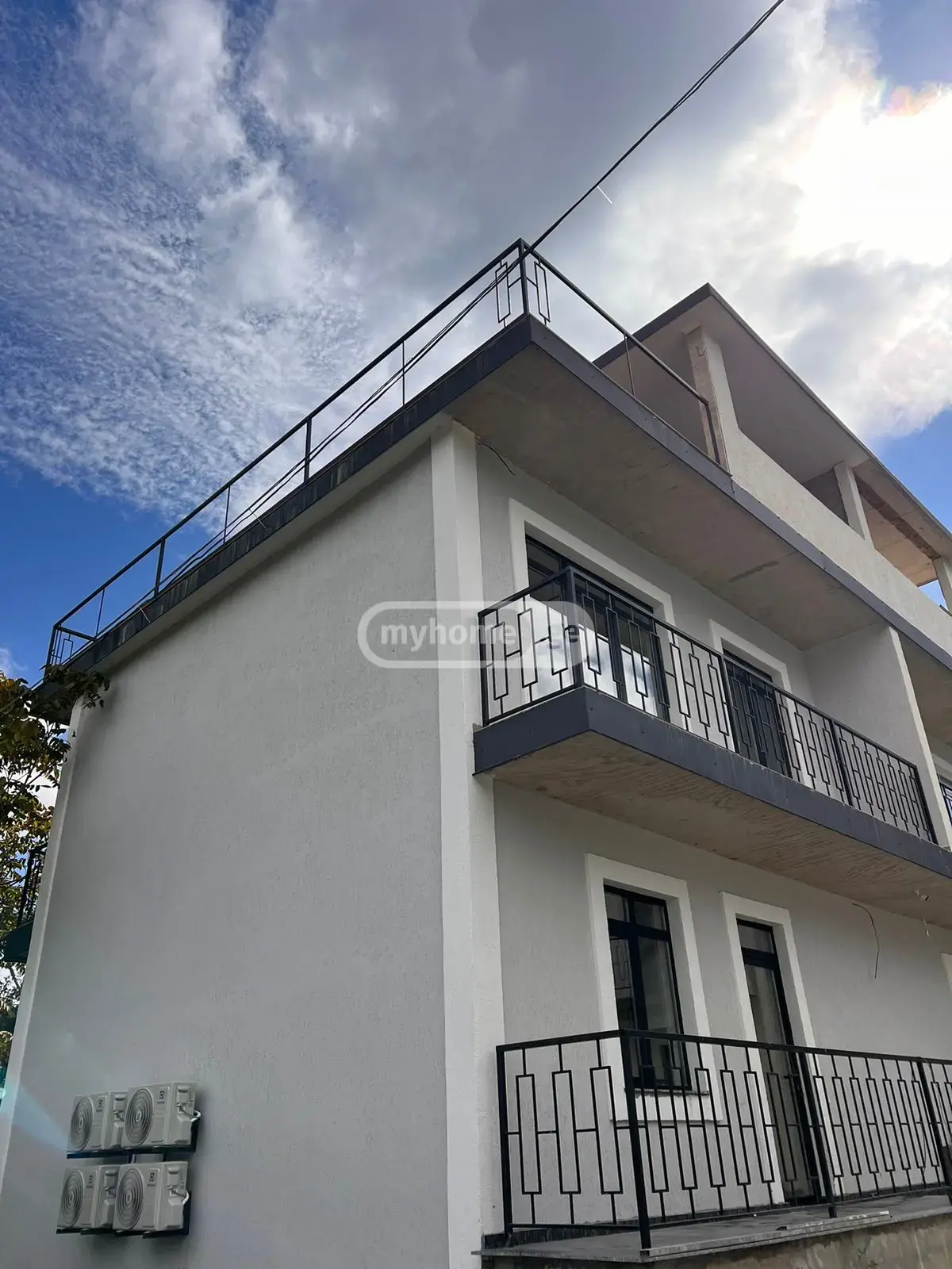 For Sale 5 Room Private House view 2