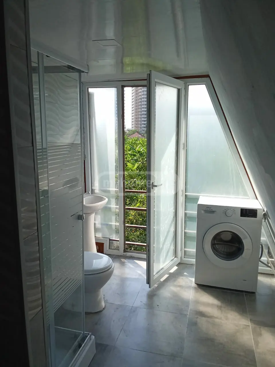 For Sale 10+ Room Private House In Batumi view 12