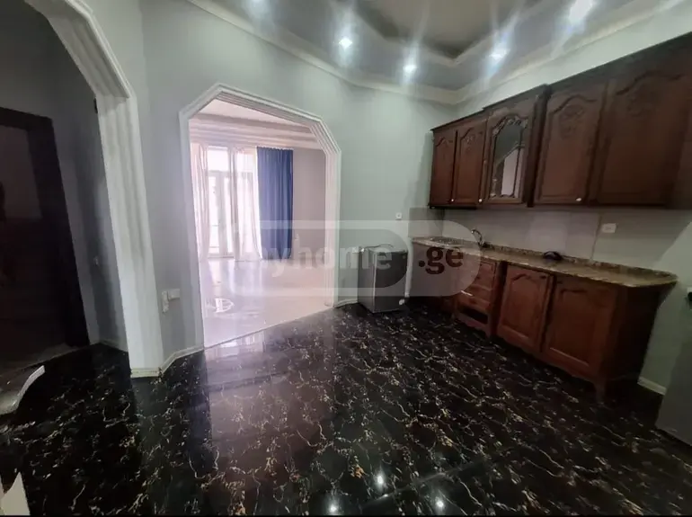 For Rent 10+ Room Sastumro In Batumi view 2
