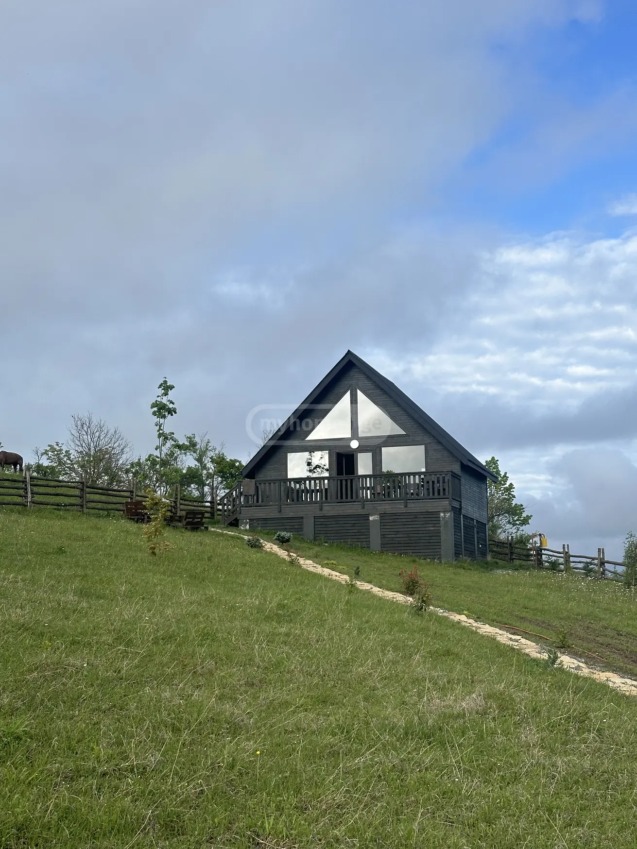 For Sale 5 Room Country House Dushetshi view 1
