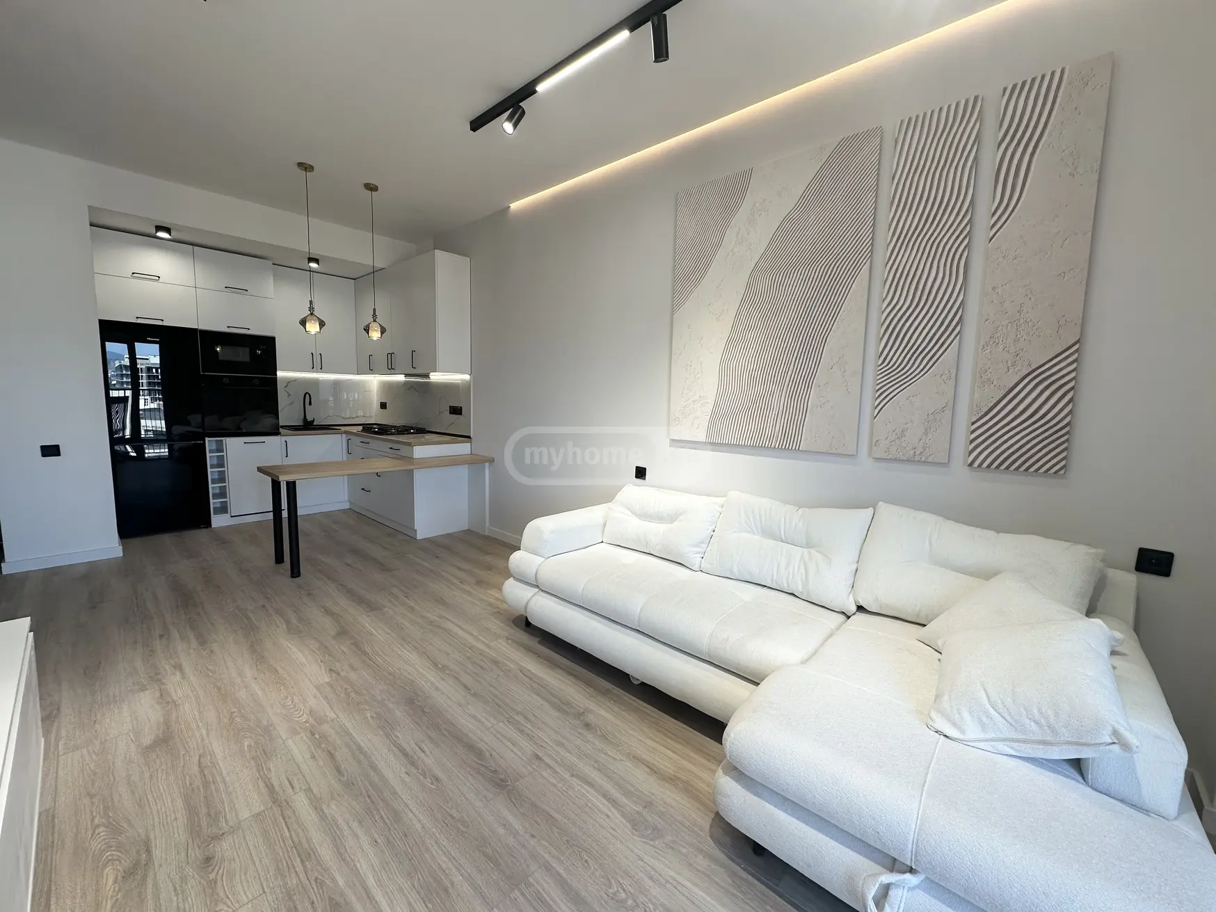 For Sale 2 Room Apartment Nadzaladevshi, 1 of 12