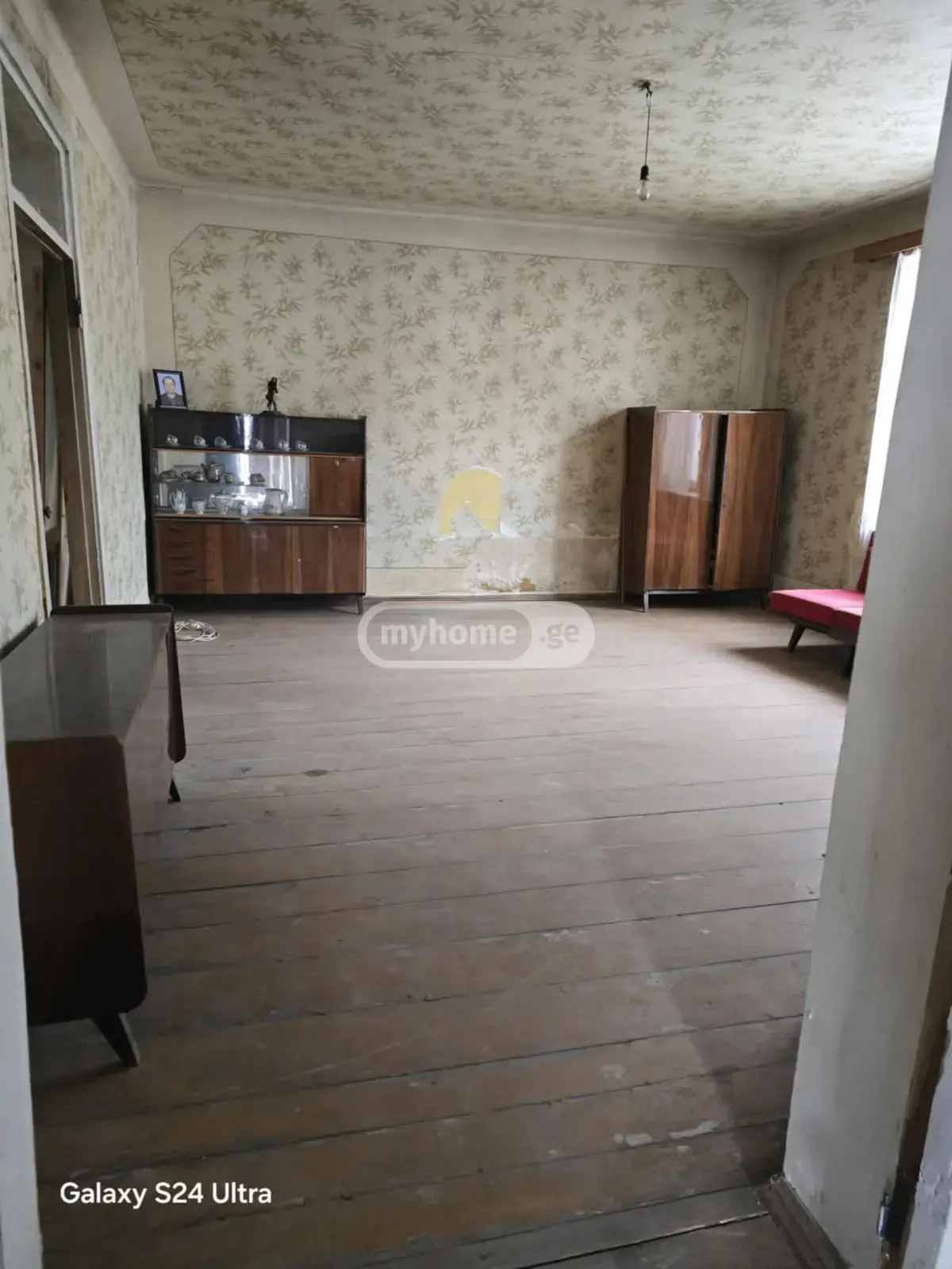 For Sale 10+ Room Private House Borjomshi view 42