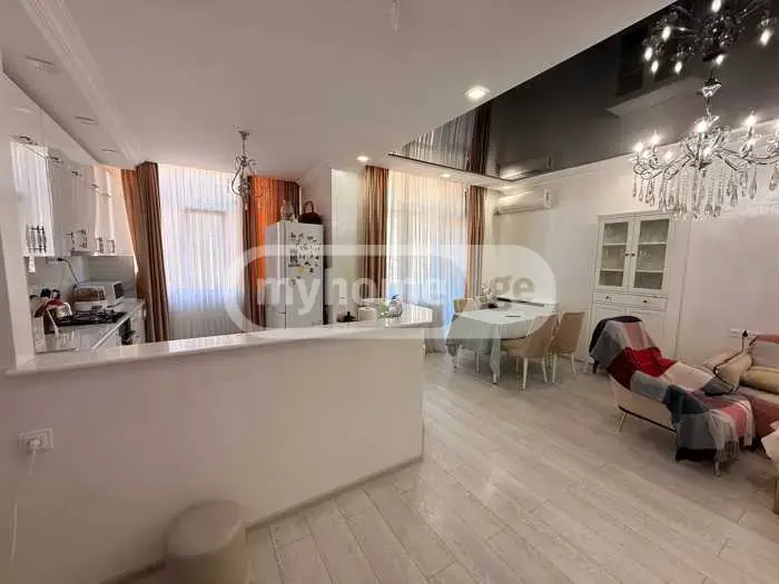 For Sale 3 Room Apartment view 4