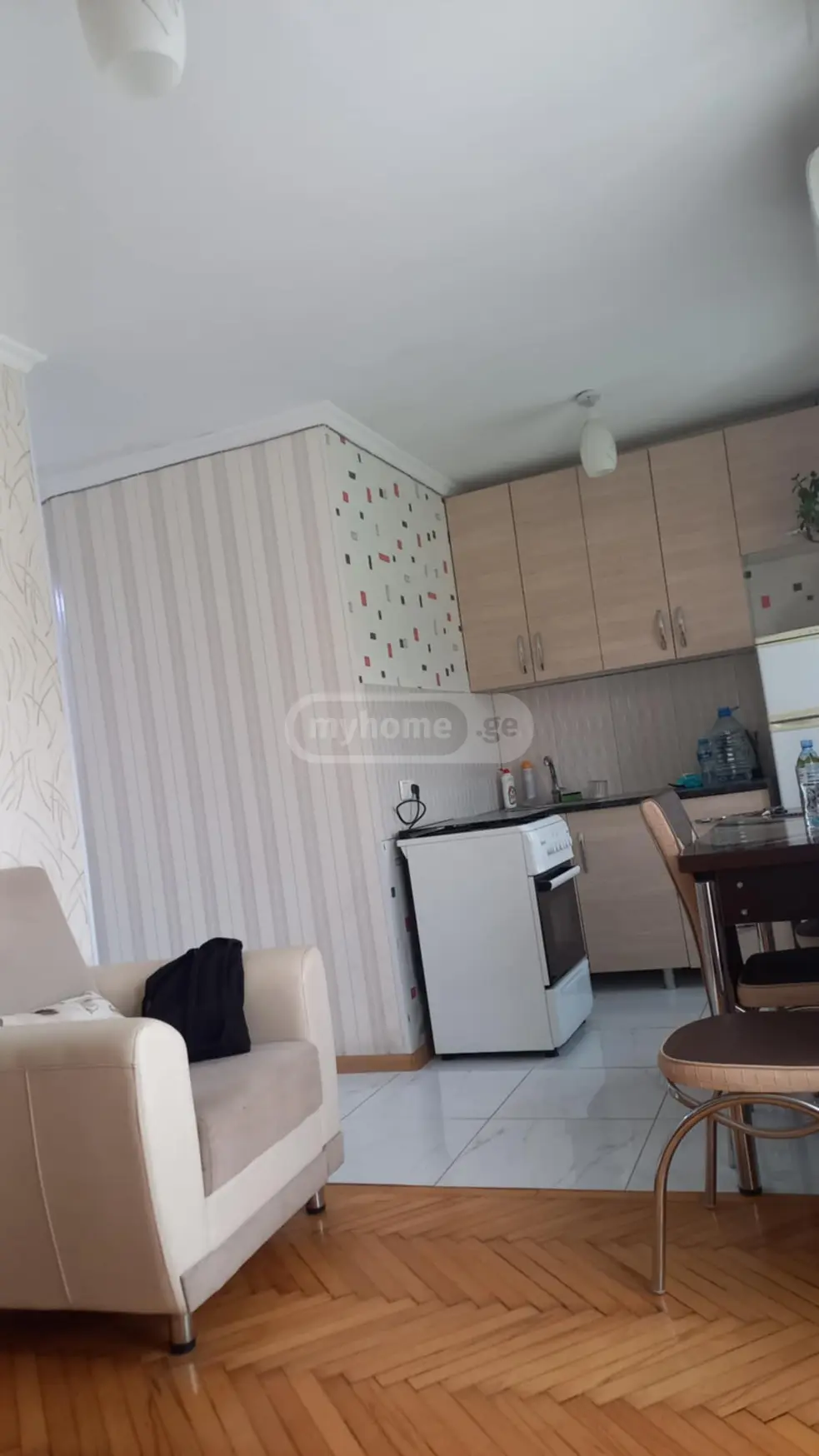 2 Room Flat Daily Rent. Kutaisi view 7