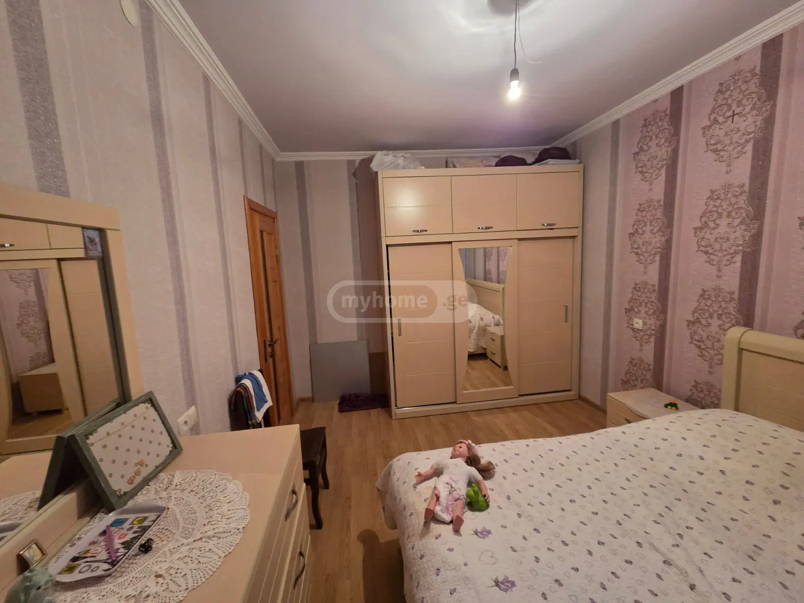 For Sale 3 Room Apartment Kutaisshi view 4