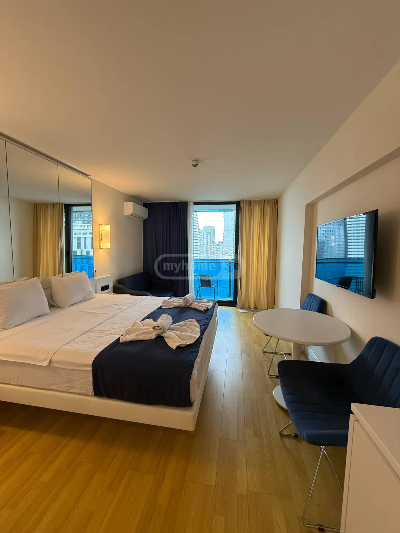 Daily Rent 1 Room Sastumro, 1 of 5