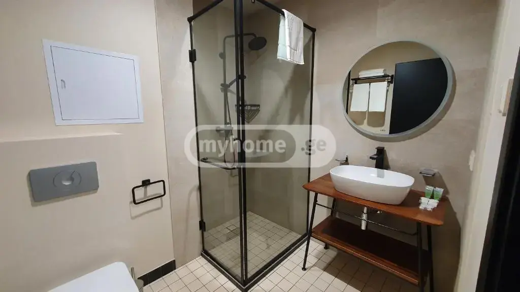 For Sale 10+ Room Sastumro Veraze view 4