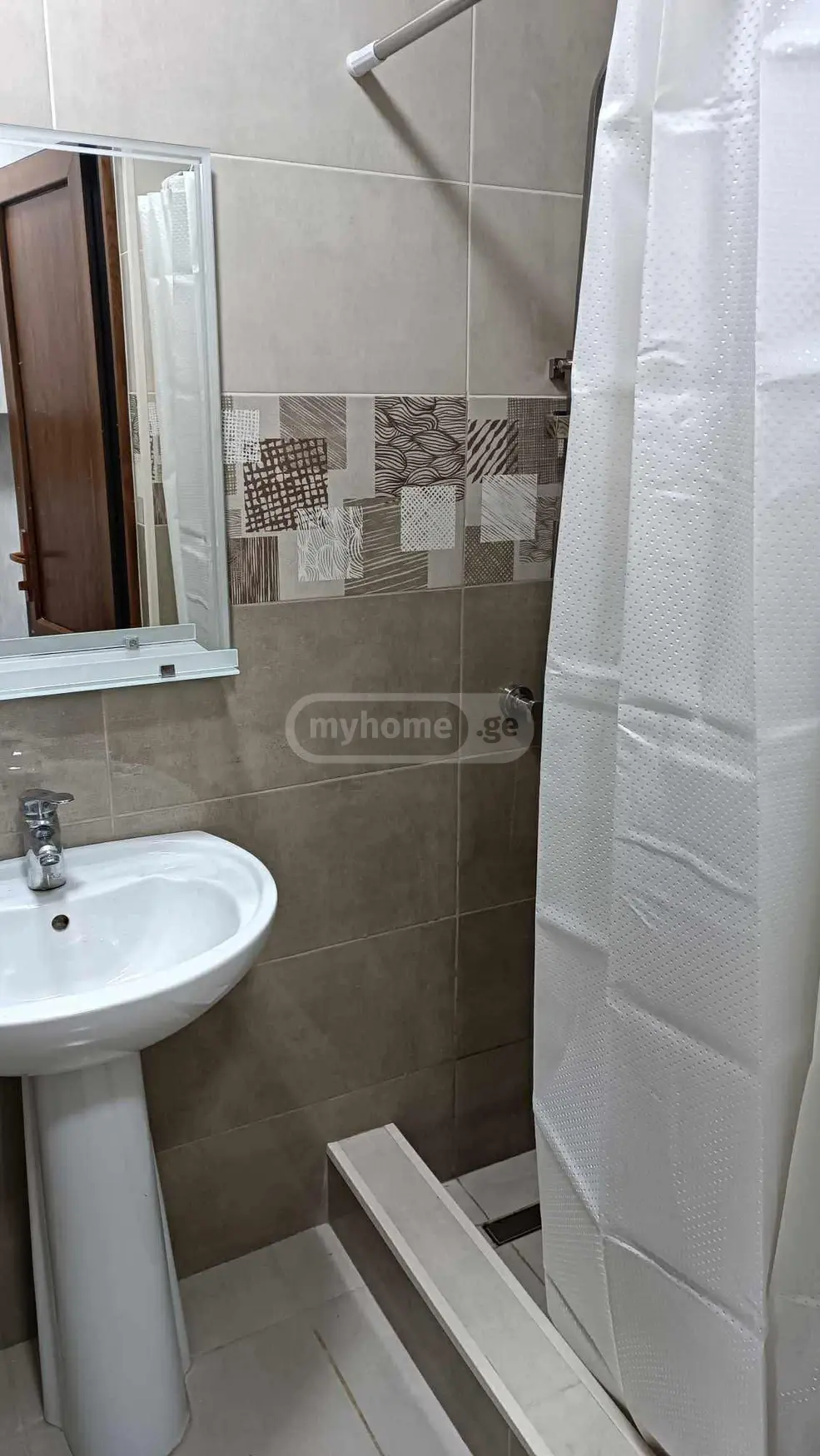 For Rent 2 Room Apartment Kutaisshi view 10