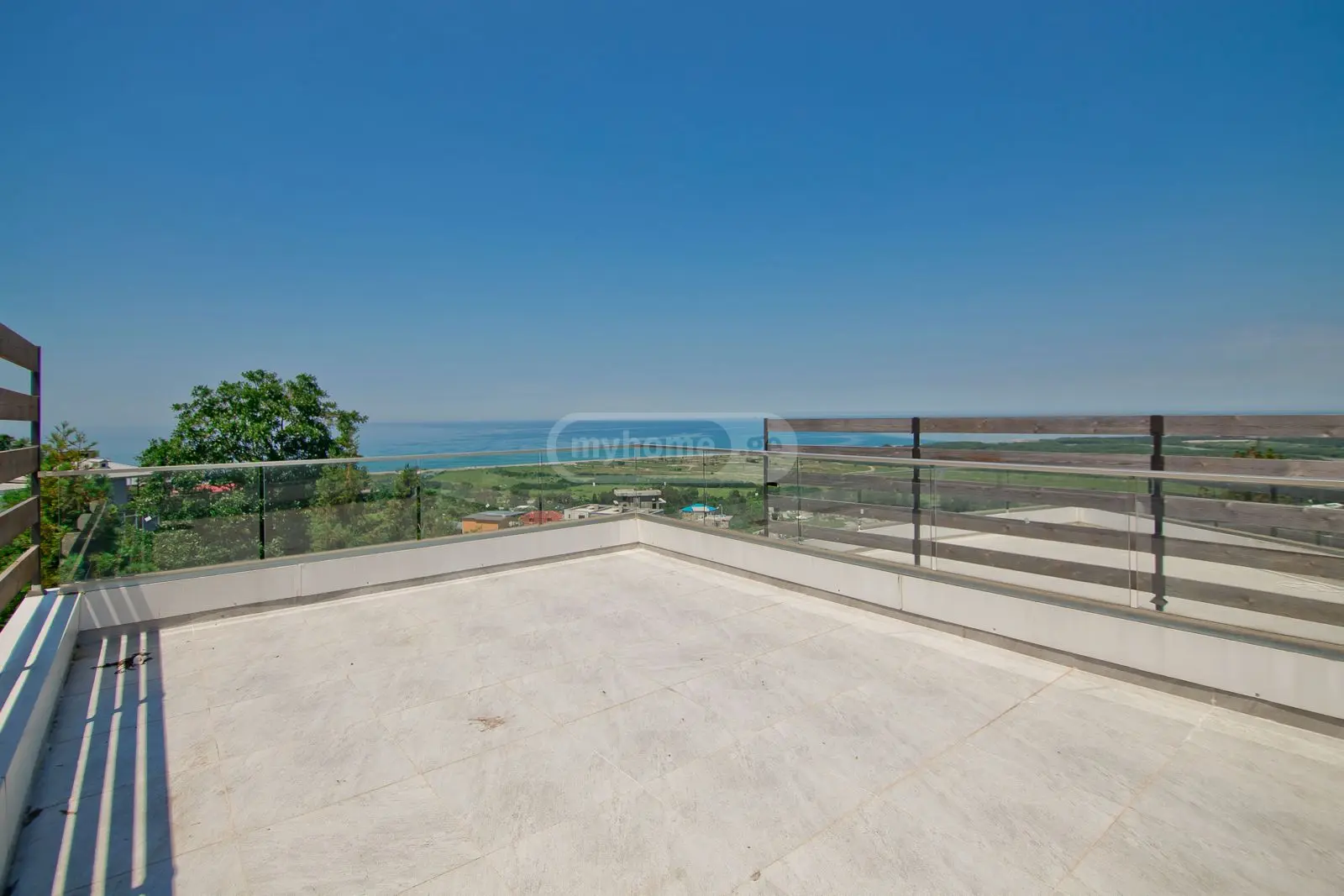 For Sale 4 Room Country House view 5