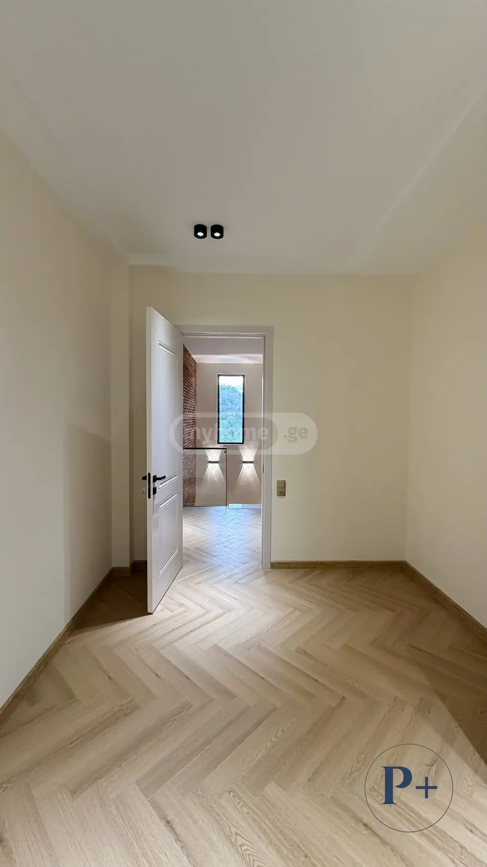 For Sale 7 Room Private House, 9 of 12