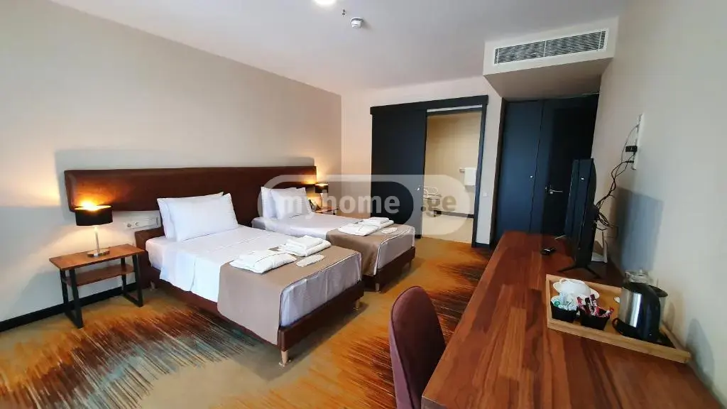 For Sale 10+ Room Sastumro Veraze view 2