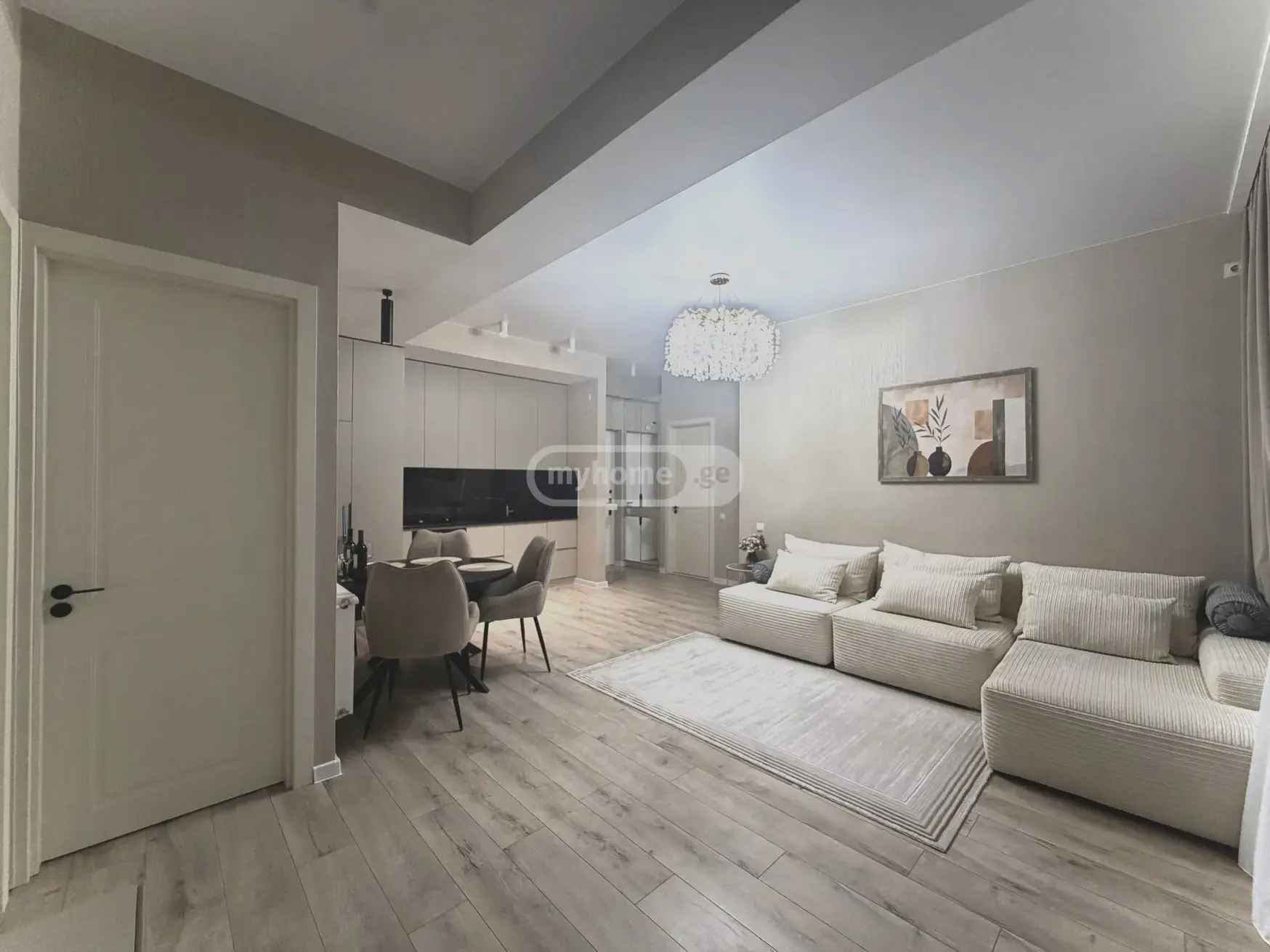 For Sale 4 Room Apartment, 10 of 10