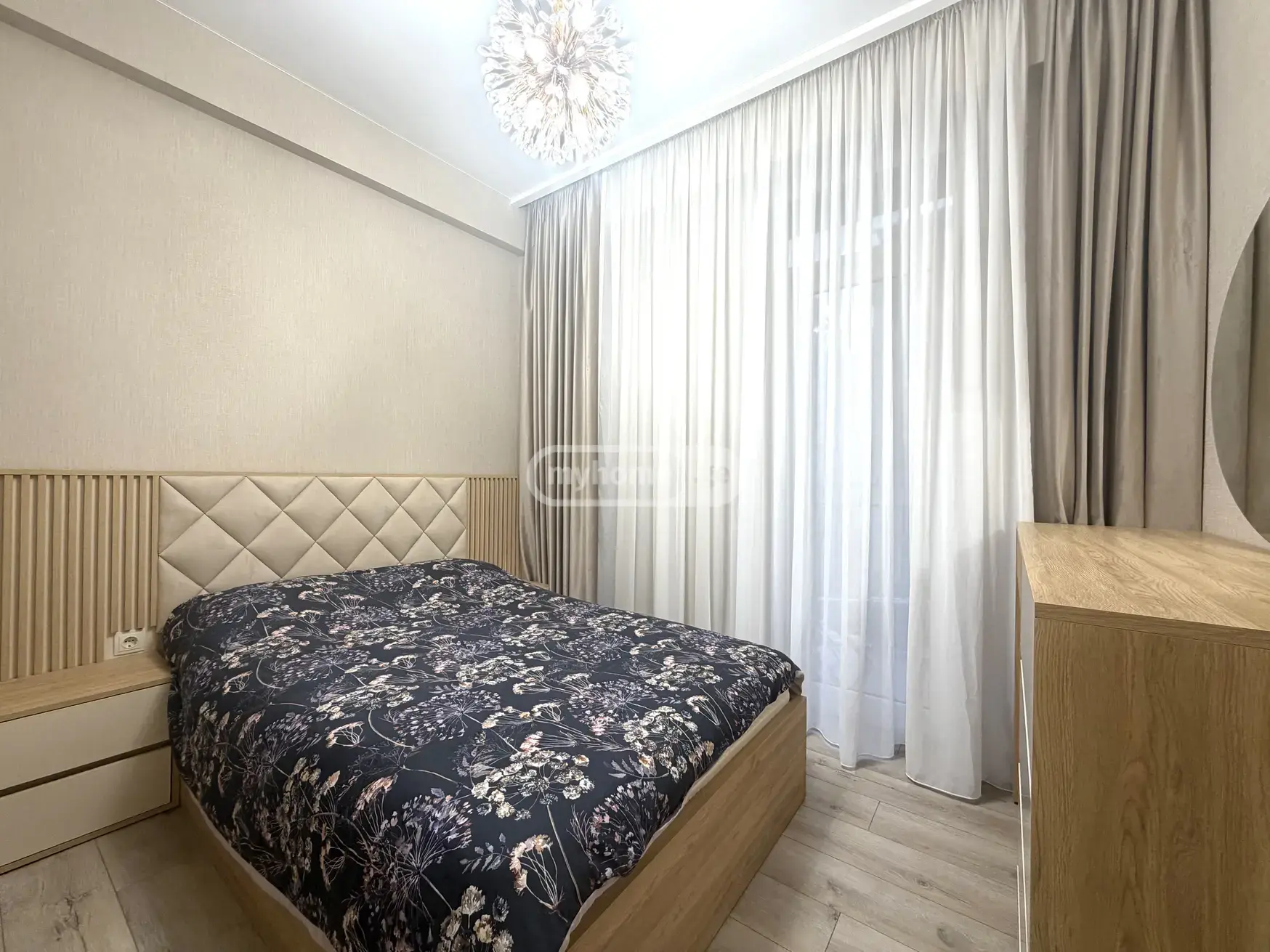 For Sale 4 Room Apartment, 6 of 10