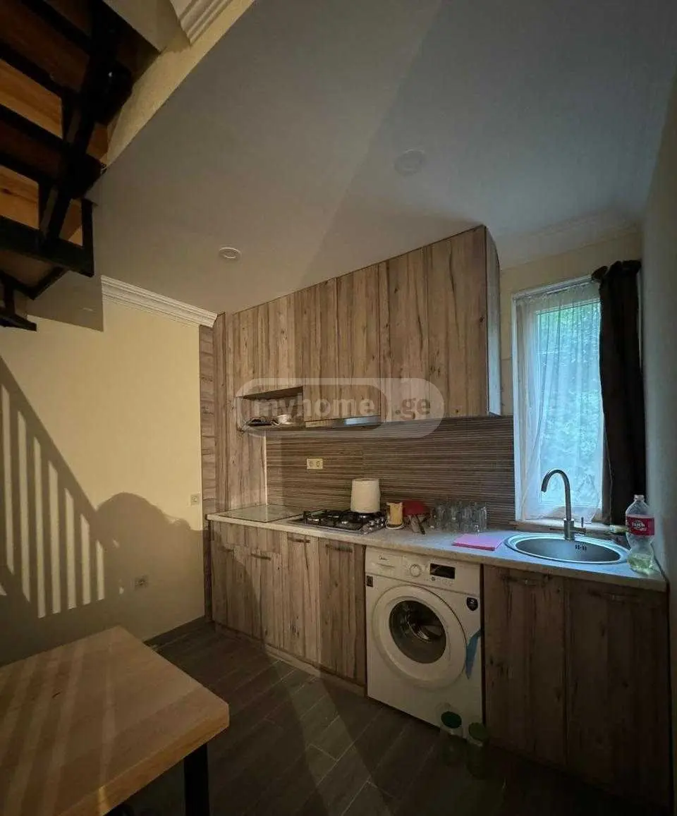 For Sale 3 Room Country House Borjomshi view 8