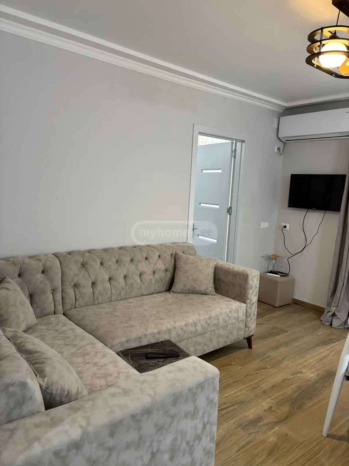 For Rent 3 Room Apartment view 1